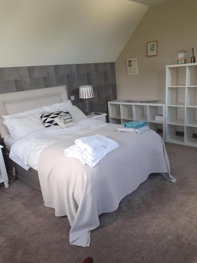 Magnificent House Bed No2 Double * Nobber